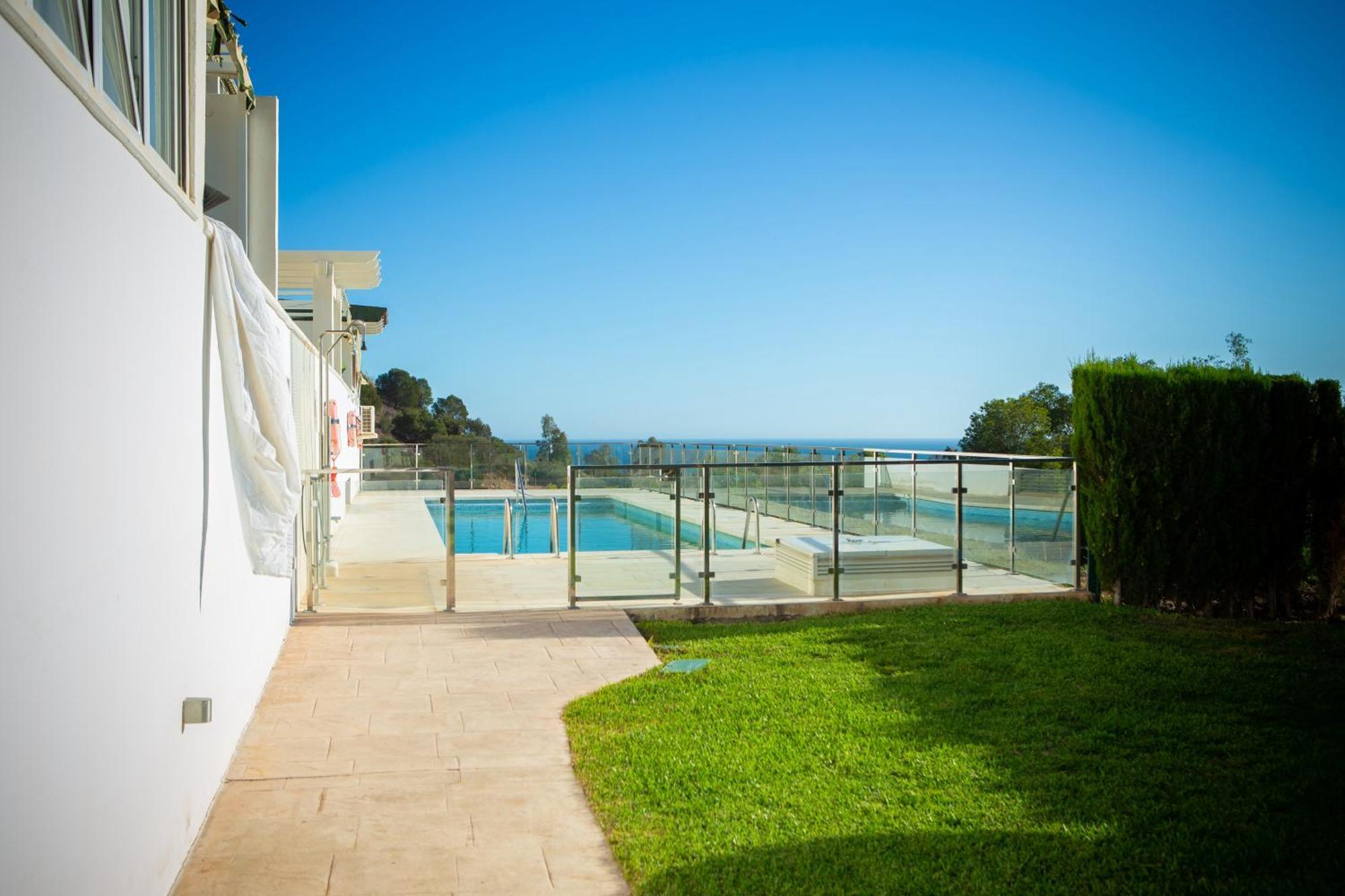 Benalhome - Tu Hogar Con Terraza Y Ducha Exterior Apartment Benalmadena